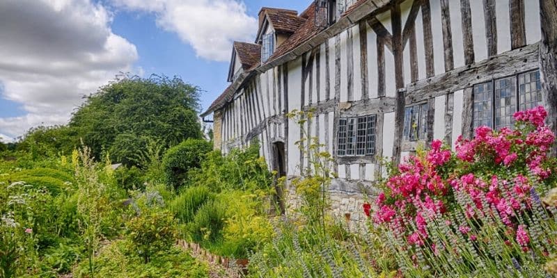 Mary Arden's Farmhouse garden